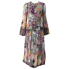 Vintage 1970s art nouveau face print rayon dress