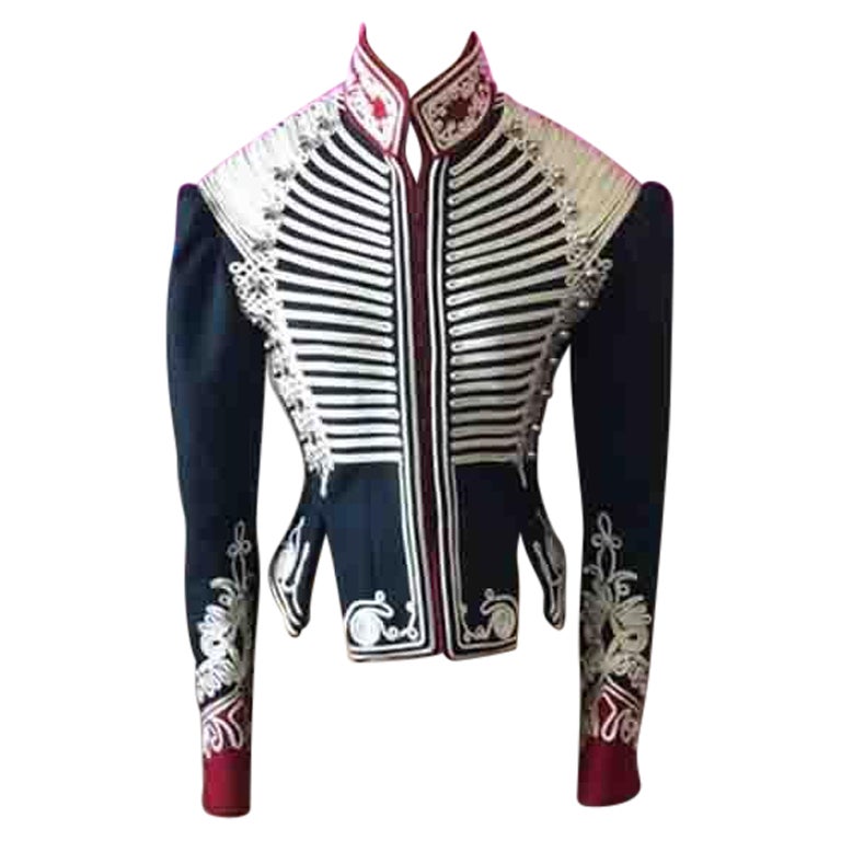 Burberry - Veste militaire bleu marine et rouge - En vente sur 1stDibs