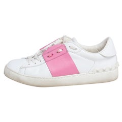 Valentino White/Pink Leather Rockstud Color Block Low Top Sneakers Size 39