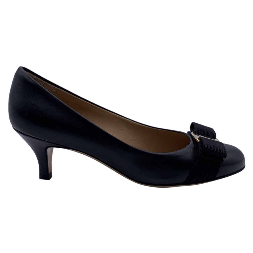 Salvatore Ferragamo Black Leather Carla Heel Pumps Size 4.5C 35C