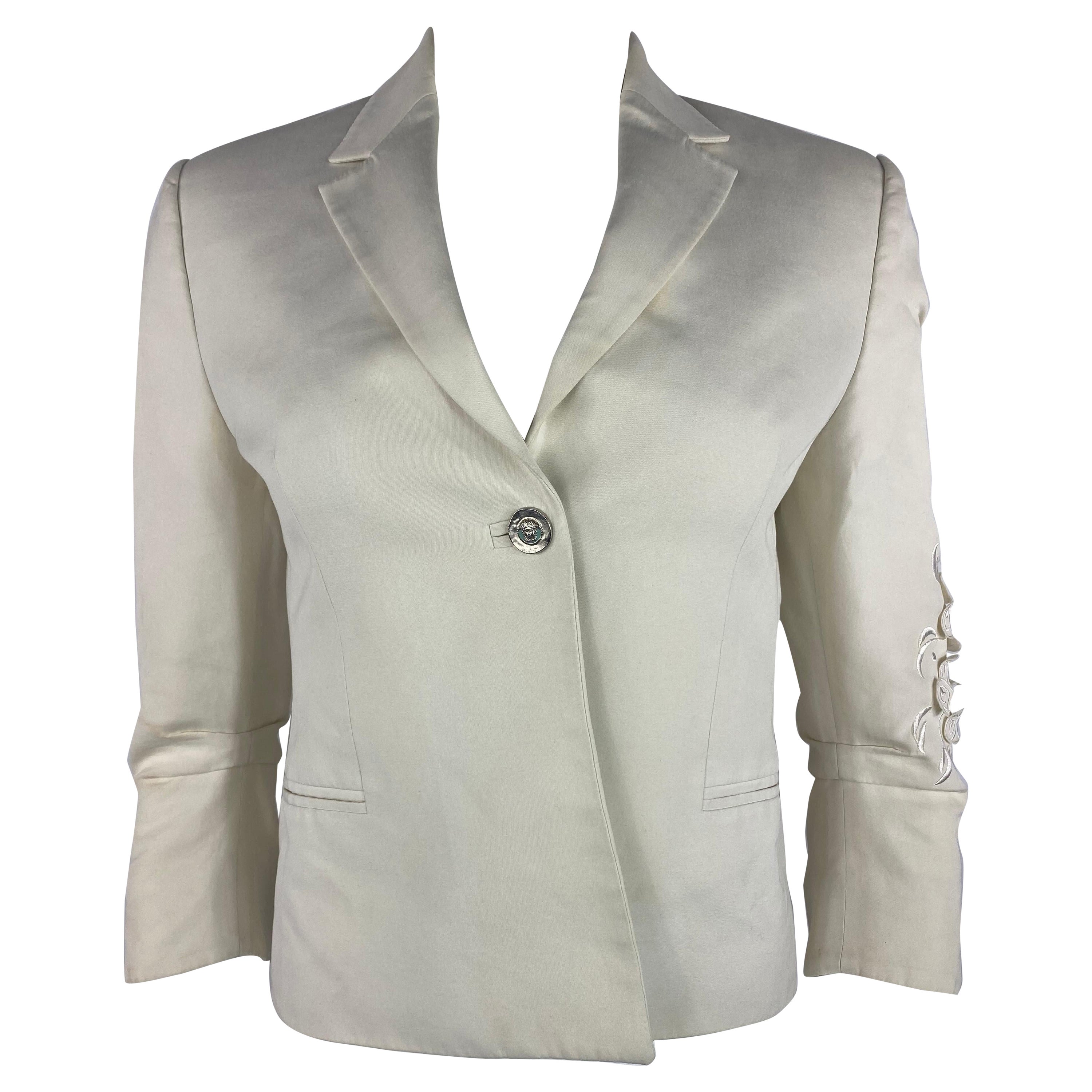 Gianni Versace White Blazer Jacket, Size 38 For Sale