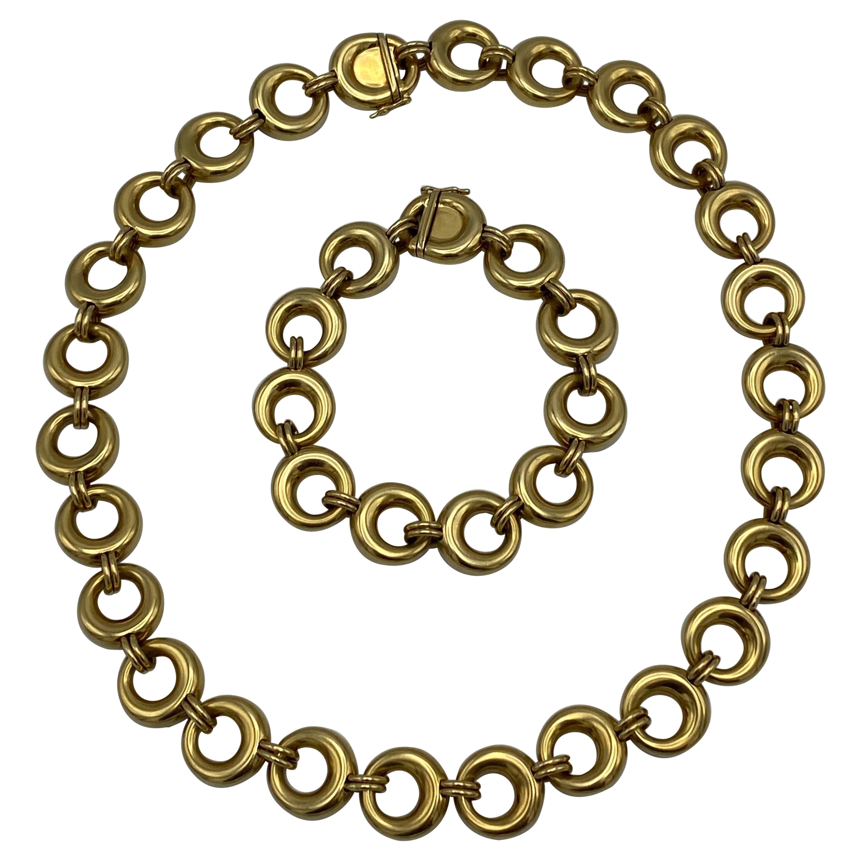 Vintage Chaumet Paris Yellow Gold Link Bracelet and Necklace Set For Sale