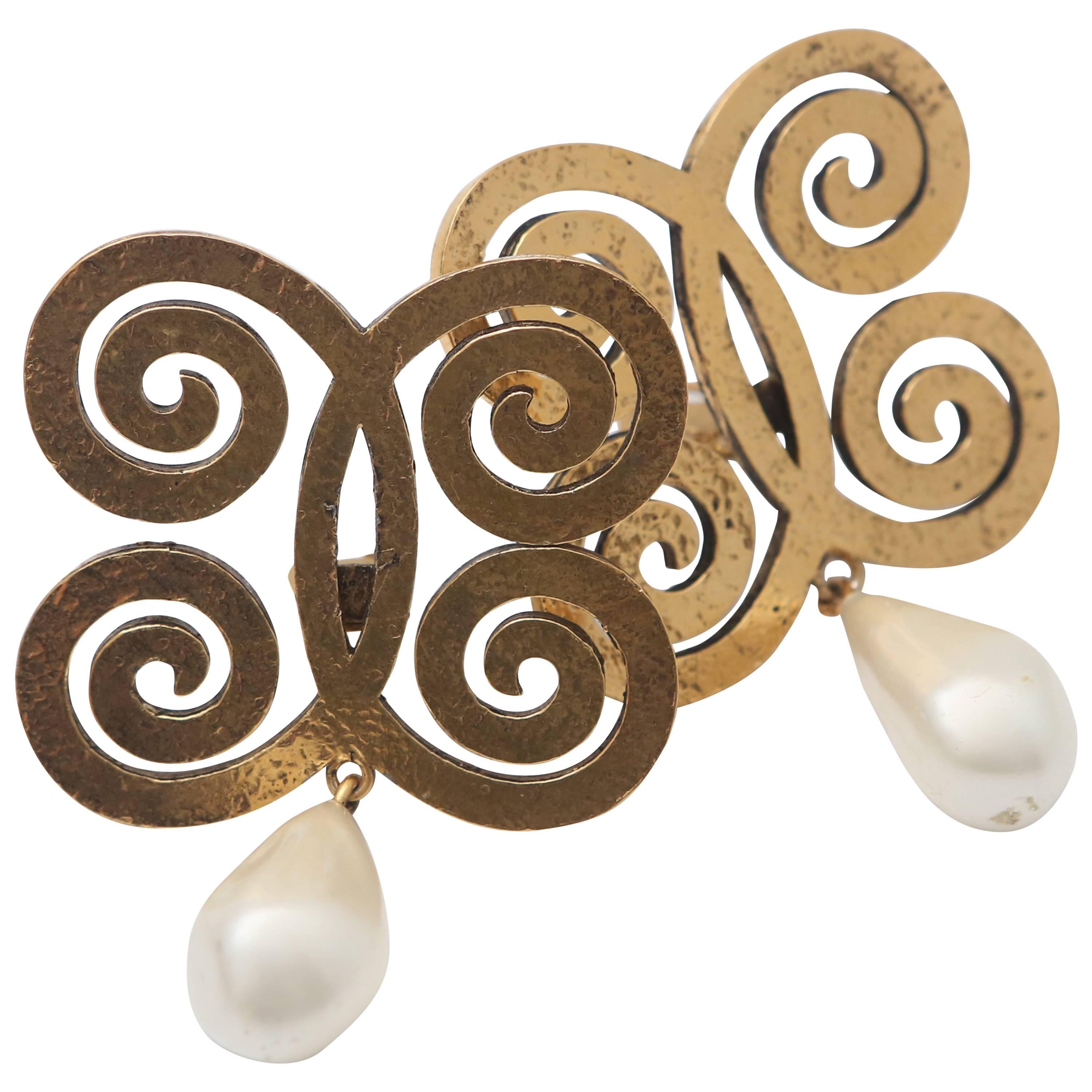 Chanel Gold/Ivory Clip on Curved Earrings