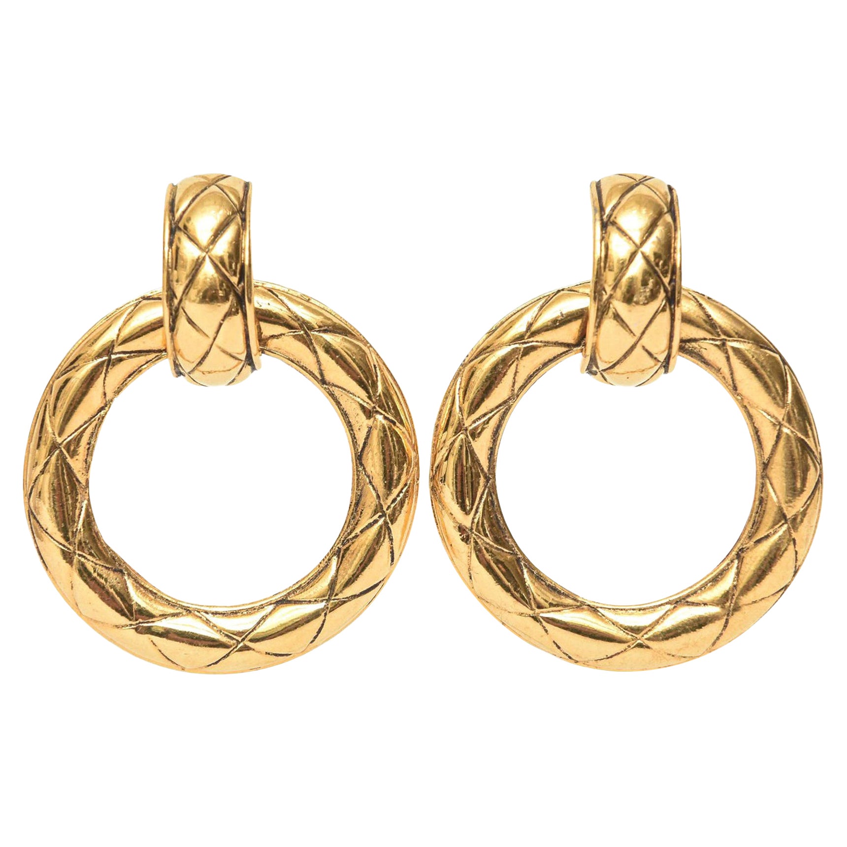 Chanel Quilted Gold Plated Door Knocker Clip On Earrings 80's For Sale