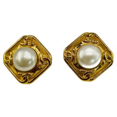 CHANEL 1970s Vintage CC Clip On Earrings 