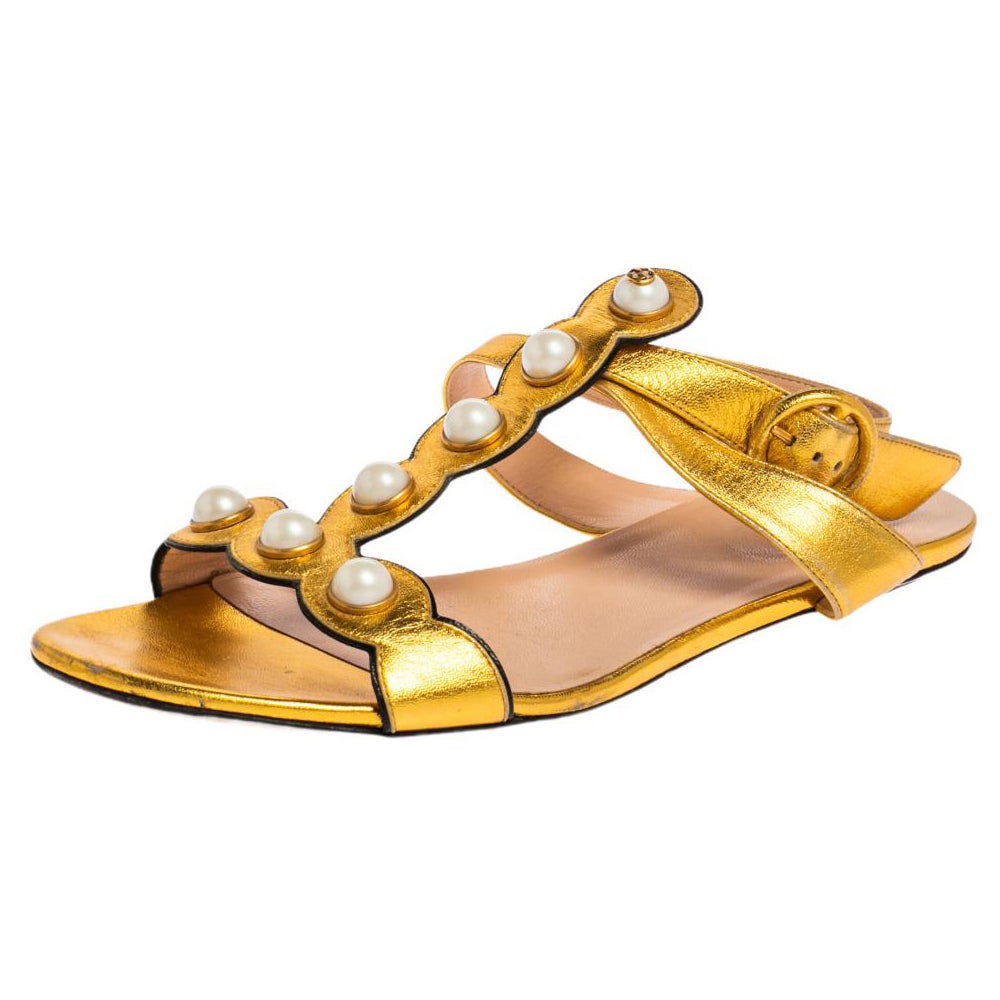 Gucci Gold Leather Willow Faux Pearl Embellished Flat Sandals Size 38