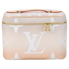 New Louis Vuitton Ombre Beauty Travel Case Bag