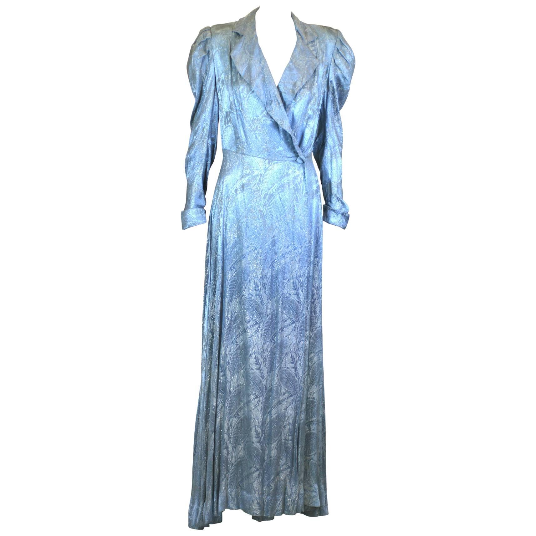 Art Deco Silver and Blue Lame Wrap For Sale