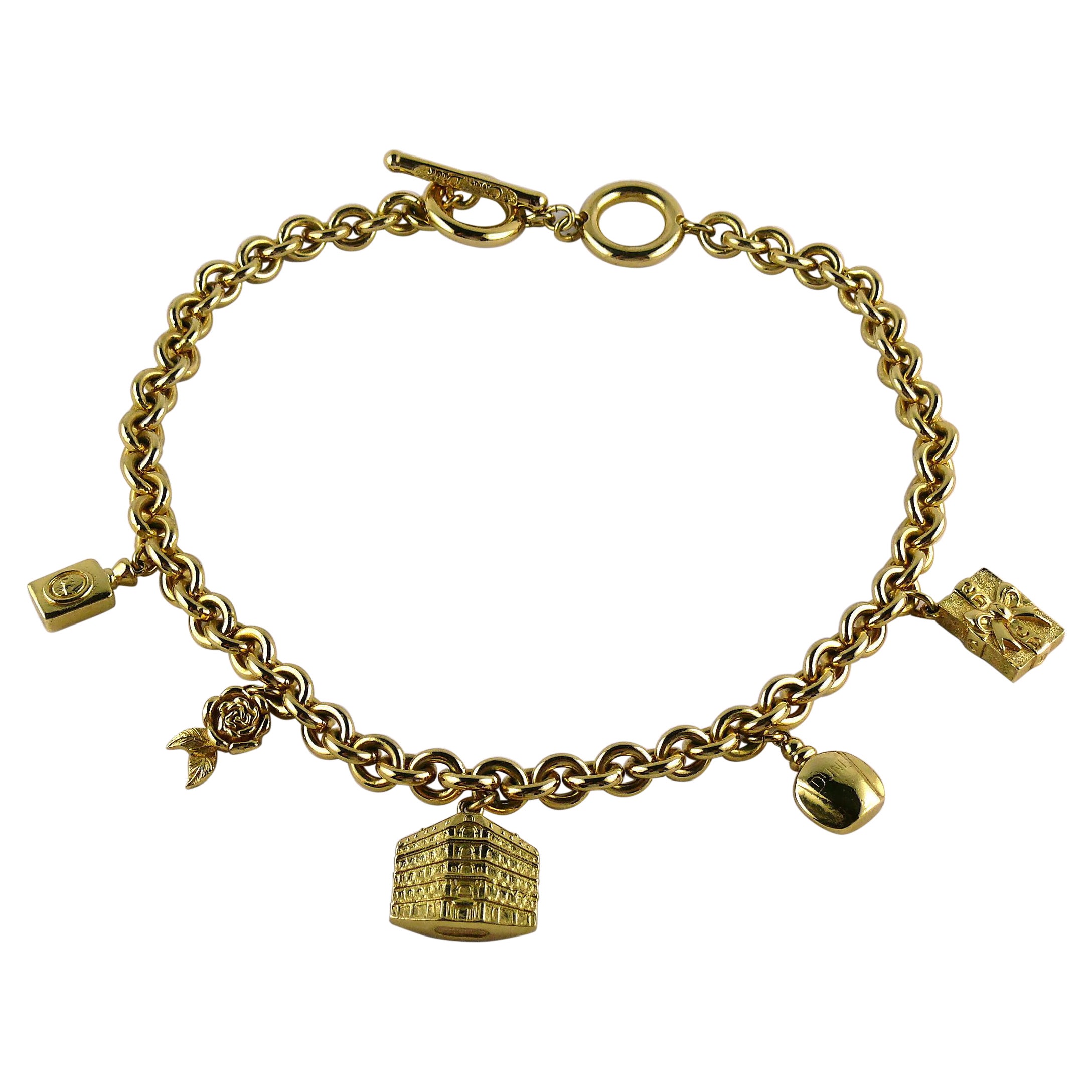 Christian Dior Vintage Ikonische Goldfarbene getönte Charms-Halskette im Angebot