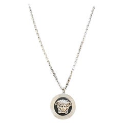 Used Spring 2011 L# 21 NEW VERSACE SILVER TONE METAL MEDUSA NECKLACE