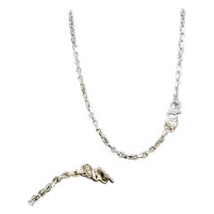 Versace, collier et bracelet en métal argenté taille unique, printemps 2011 L# 26, état neuf