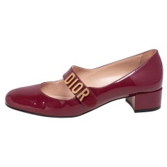 Dior Chaussures Baby-D Mary Jane en cuir verni bourgogne Taille 38