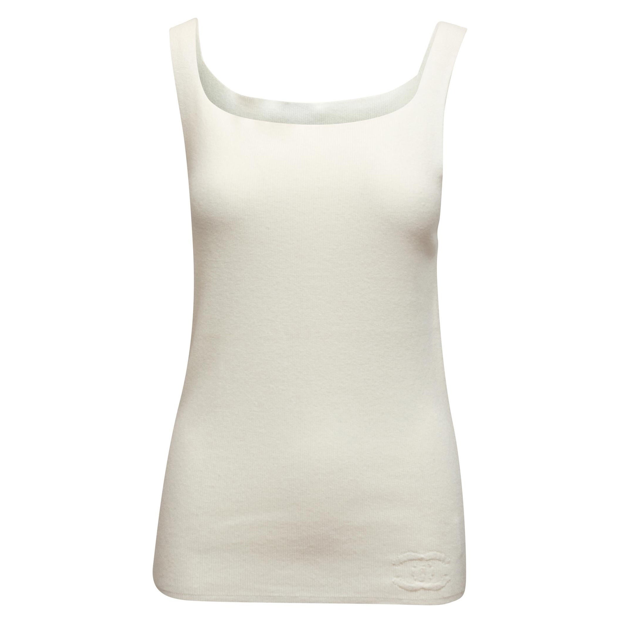 Chanel White Sleeveless Knit Top