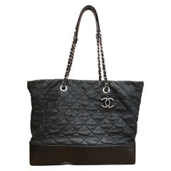 2011 Chanel Black Distressed Calfskin Leather Tote