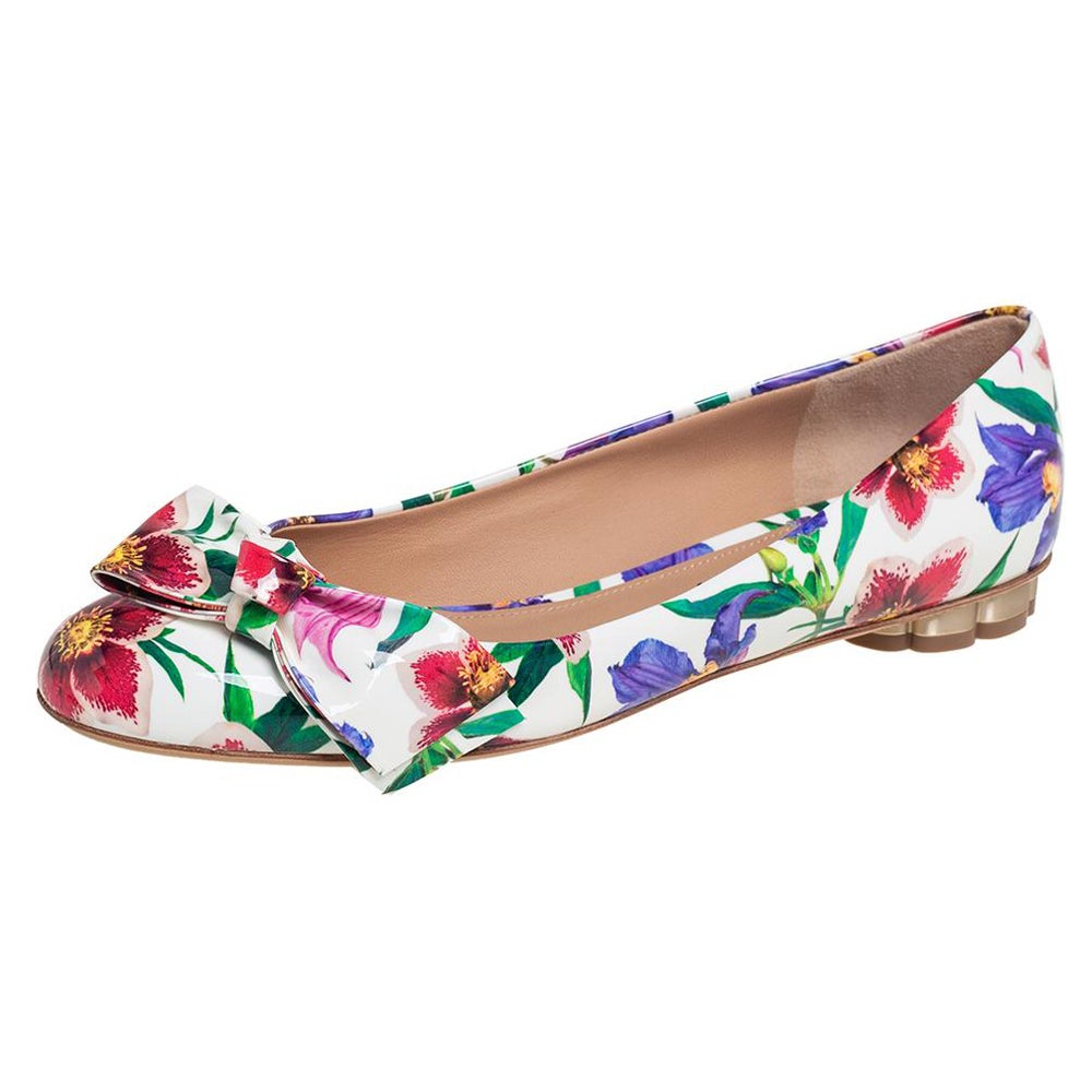 Salvatore Ferragamo White Floral Print Avola Bow Ballet Flats Size 39