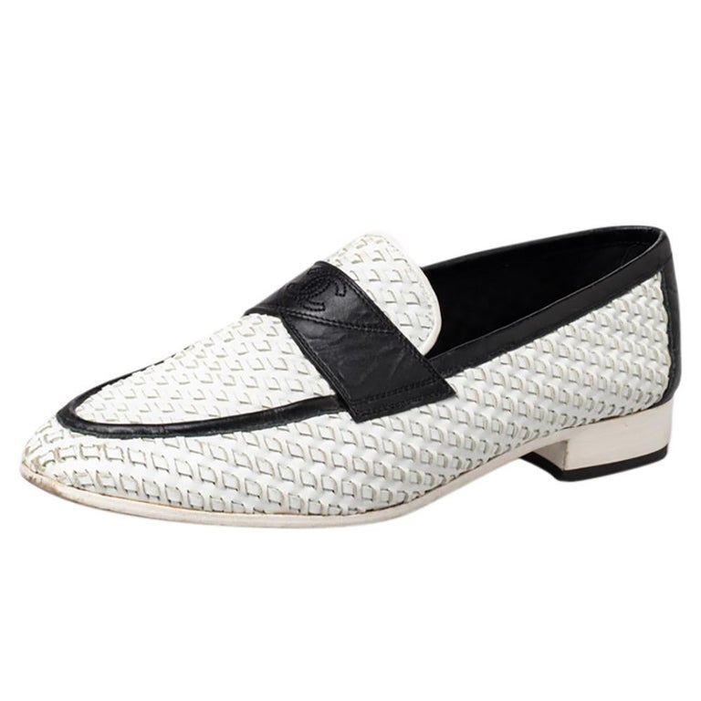 Chanel White/Black Woven Leather Slip On Loafers Size 38 at 1stDibs
