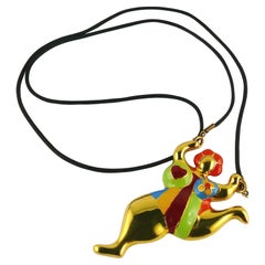 Niki de Saint Phalle Emaille-Halskette mit Nana-Anhänger JNF, Produktion 2002