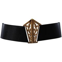 1980s Chanel Gold and Leather Belt 3