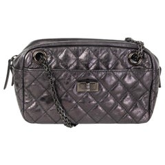 CHANEL black leather 2.55 REISSUE CAMERA MINI Shoulder Bag Aged Calfskin