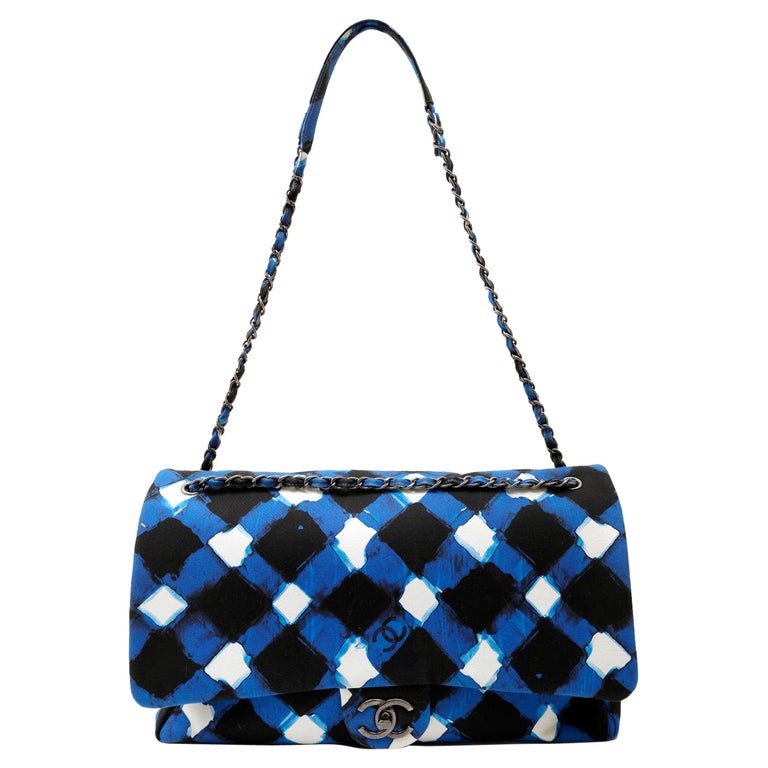 Chanel White & Navy Blue Quilted Canvas Airplane Print Single Flap Medium  Shoulder Bag Chanel | The Luxury Closet