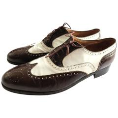1970's GUCCI ITALY Men's monogram wing-tip brogue spectator dress shoes