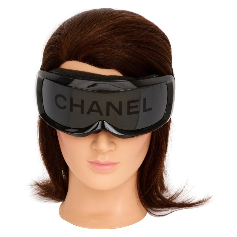 Chanel Collectible Black Ski Goggles at 1stDibs | chanel ski goggles, chanel  snow goggles, chanel ski glasses