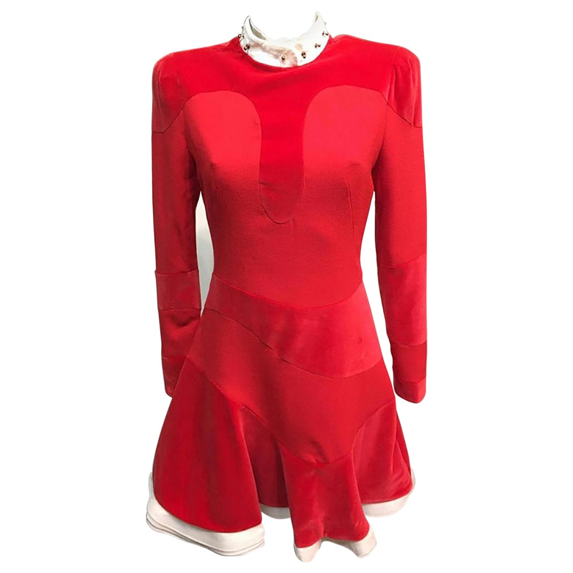 NEW ALEXANDER McQueen RED SHORT DRESS w/ WHITE COLLAR and TRIM size 40 - 4