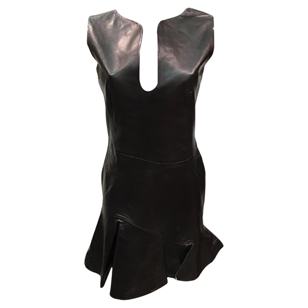 alexander mcqueen size 4