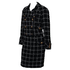 F/W 1993 Gianni Versace Jupe en tweed à double boutonnage tailleur Medusa Runway