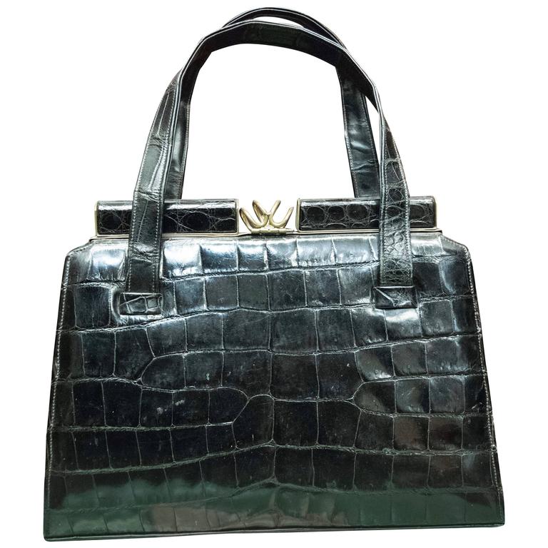 1950s Black Alligator Handbag For Sale at 1stdibs