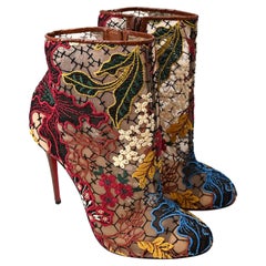 Christian Louboutin Miss Tennis Floral Embroidered Lace Bootie - US 7.5