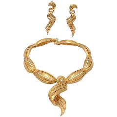 Vintage Boucher  massive  gold  choker necklace and drop earrings set