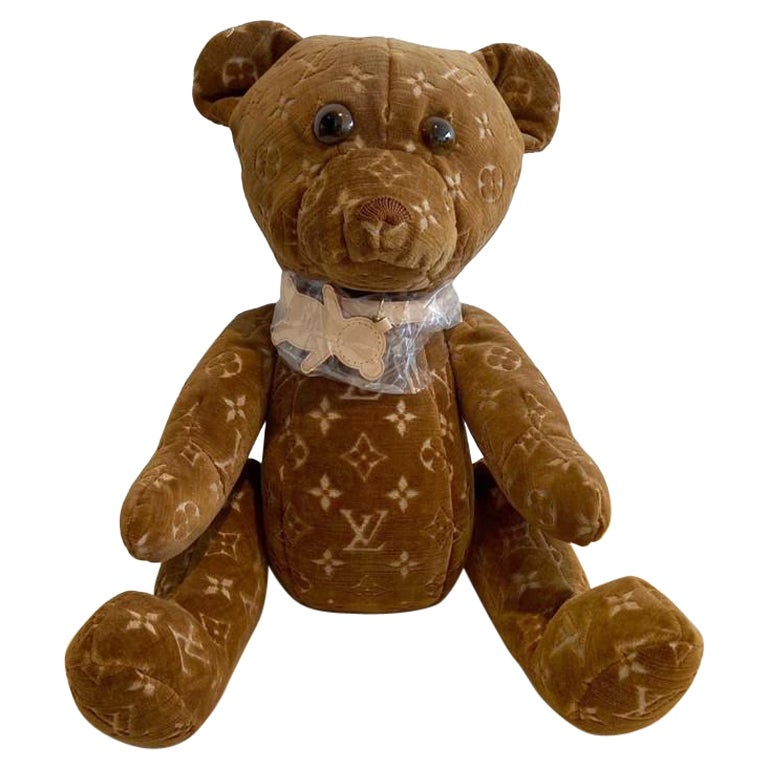 Toys Teddy Bears - 19 For Sale on 1stDibs