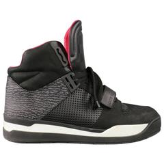 LOUIS VUITTON 10.5 Black Textured Leather High Top Velcro Trailblazer  Sneakers at 1stDibs | louis vuitton trailblazer sneaker