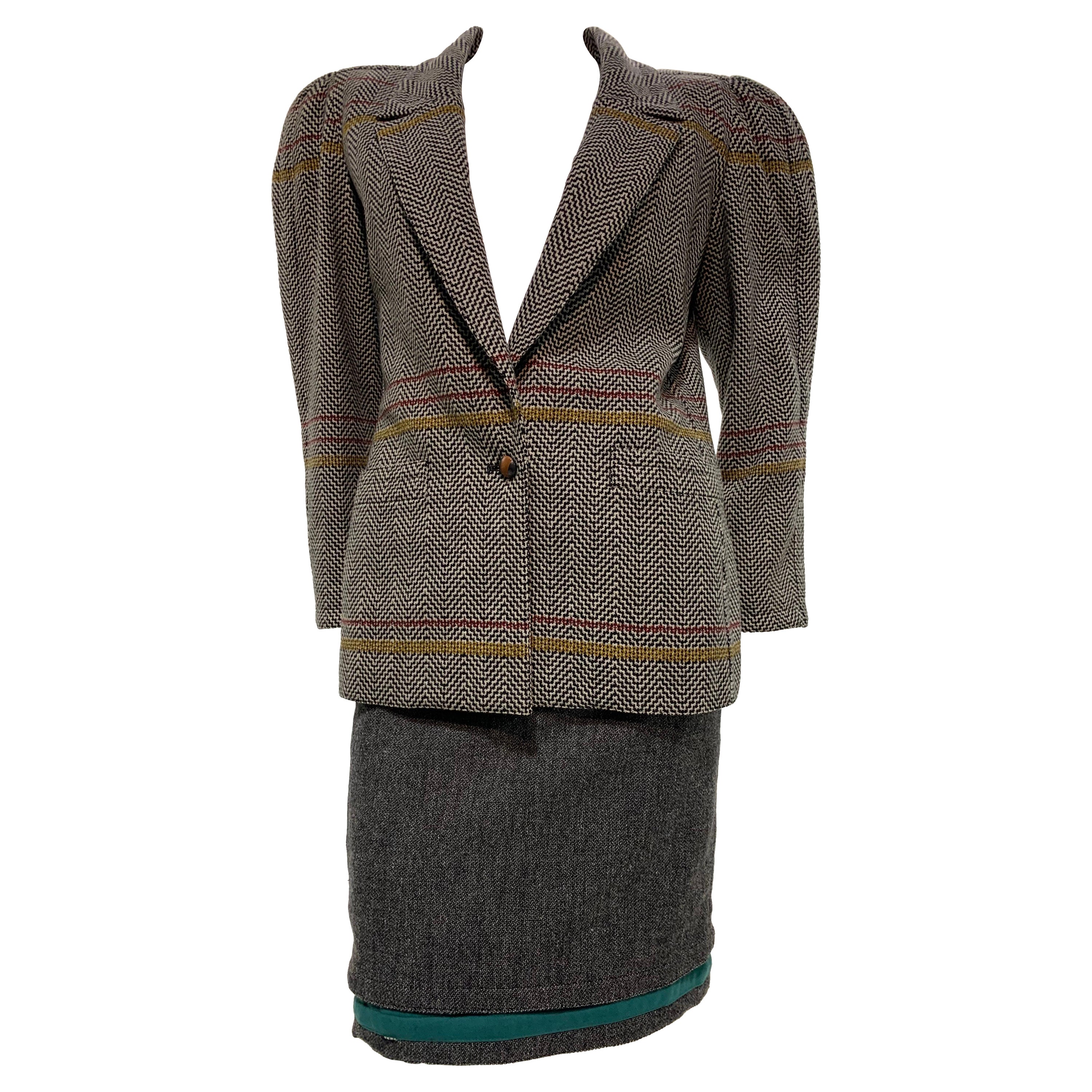 1980 Gianni Versace Mixed Tweed Skirt Suit w/ Structured Shoulder Silhouette For Sale