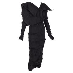 Issey Miyake Black Sculptural Dress "Reverse Pleats"Collection Museum 1989