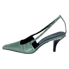 S/S 1998 Gucci by Tom Ford Green Alligator Crystal G Square Toe Kitten Heels NWT