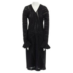 YVES SAINT LAURENT YSL schwarzes plissiertes Kleid aus Seide mit Glockenärmeln FR42 US10 UK14