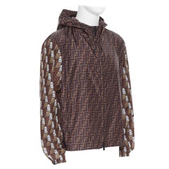 FENDI Roma Amor Zucca Windbreaker-Jacke mit Monogrammdruck und Goldstickerei IT52, neu