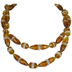 Exquisite 1940's Hand Knotted Glass Sautoir Necklace 