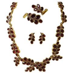 Retro Runway Haute Couture Oscar de la Renta Necklace, Bracelet & Earrings