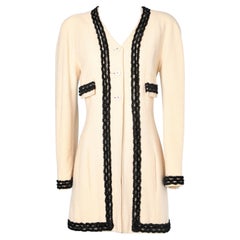 Long black and white wool  single-breasted jacket Chanel Boutique 