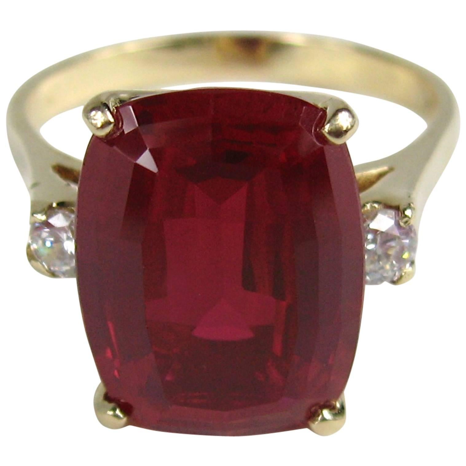 Stunning 1950's 14K Gold Diamond Ruby Ring 