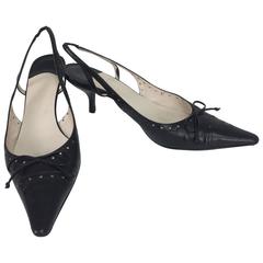 Chanel black leather bow front sling back kitten heel pumps 37M 10