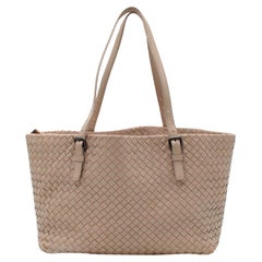 Tote Bag aus Leder von Bottega Veneta Intrecciato in Taupe