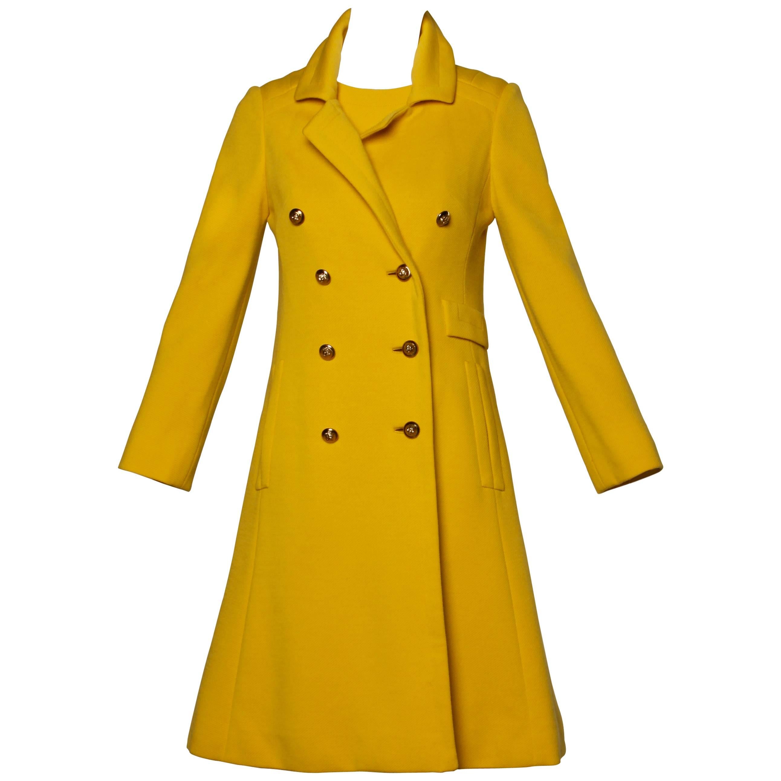 1960s Mod 2-Piece Vintage Yellow Wool Shift Dress and Coat Ensemble