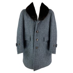 BURBERRY PRORSUM - Manteau en laine bleu à col de vison amovible en zigzag, taille 42, automne 2011