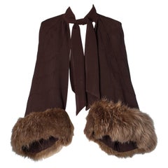 Retro Brown crepe cape with sleeves and furs Worth 