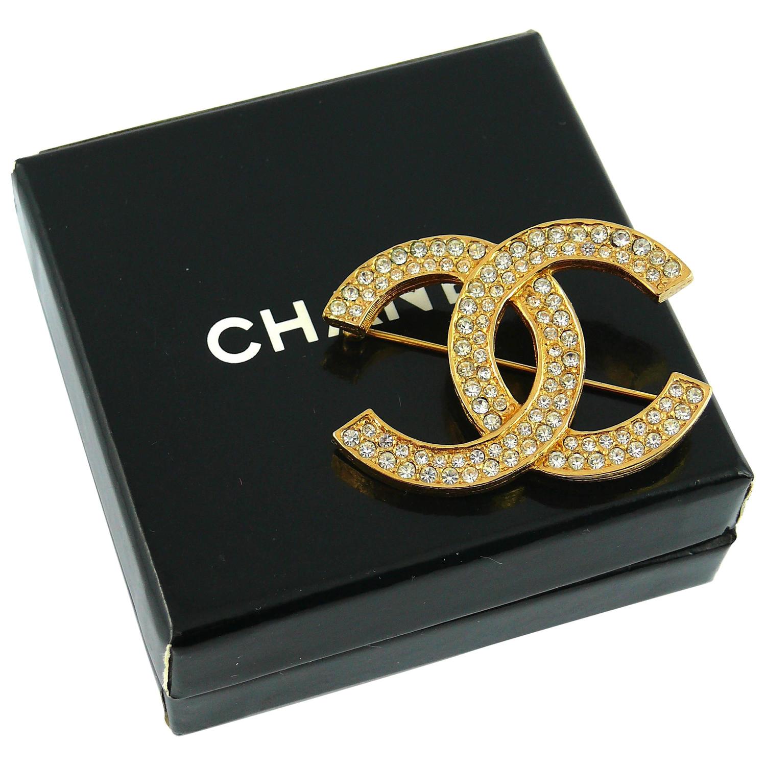 chanel pin chanel pin