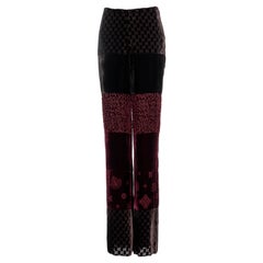 Pantaloni da sera patchwork in velluto bordeaux e marrone di Gucci by Tom Ford, primavera 1997